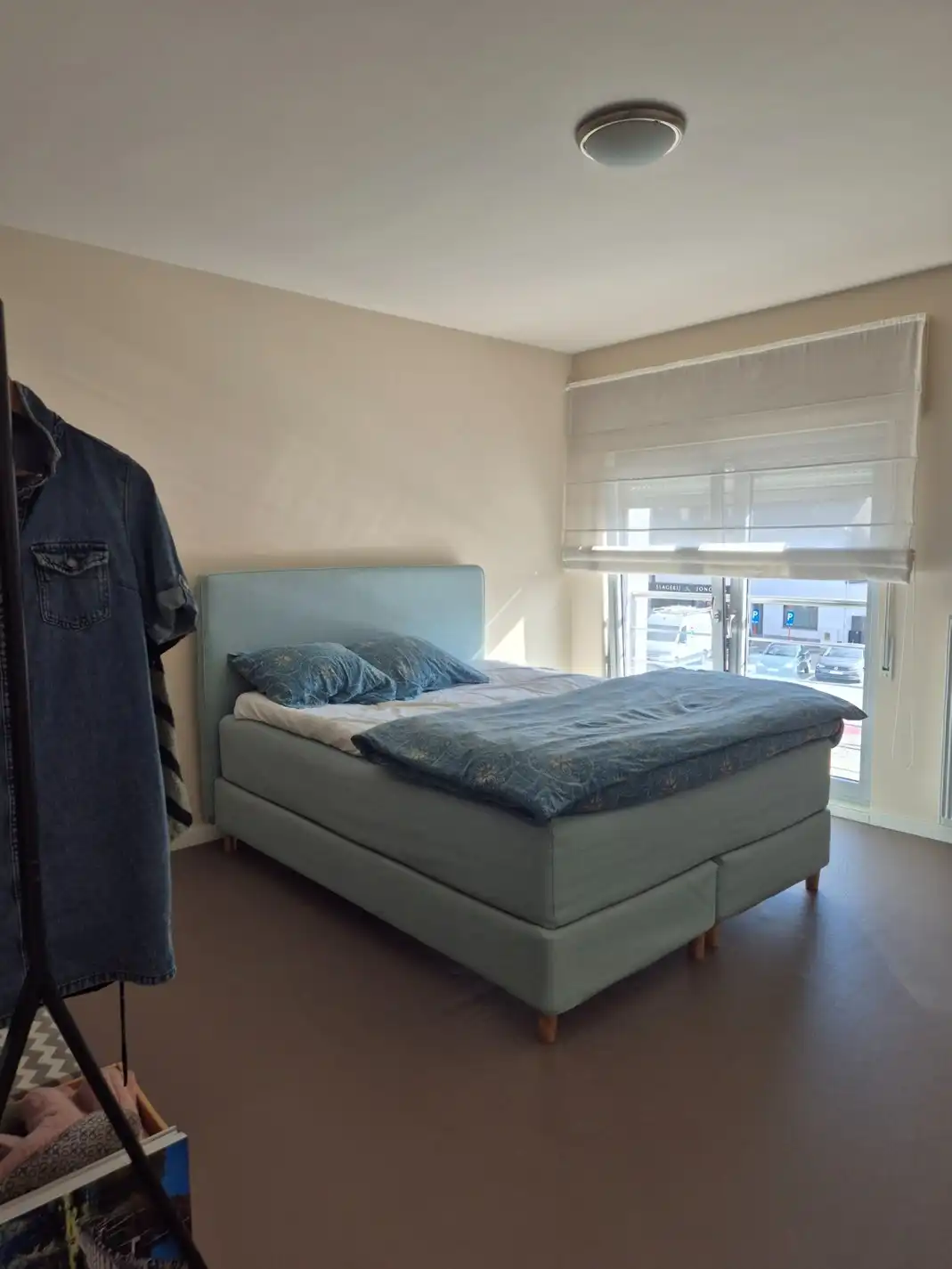 Appartement op eerste verdieping met groot terras. foto 9