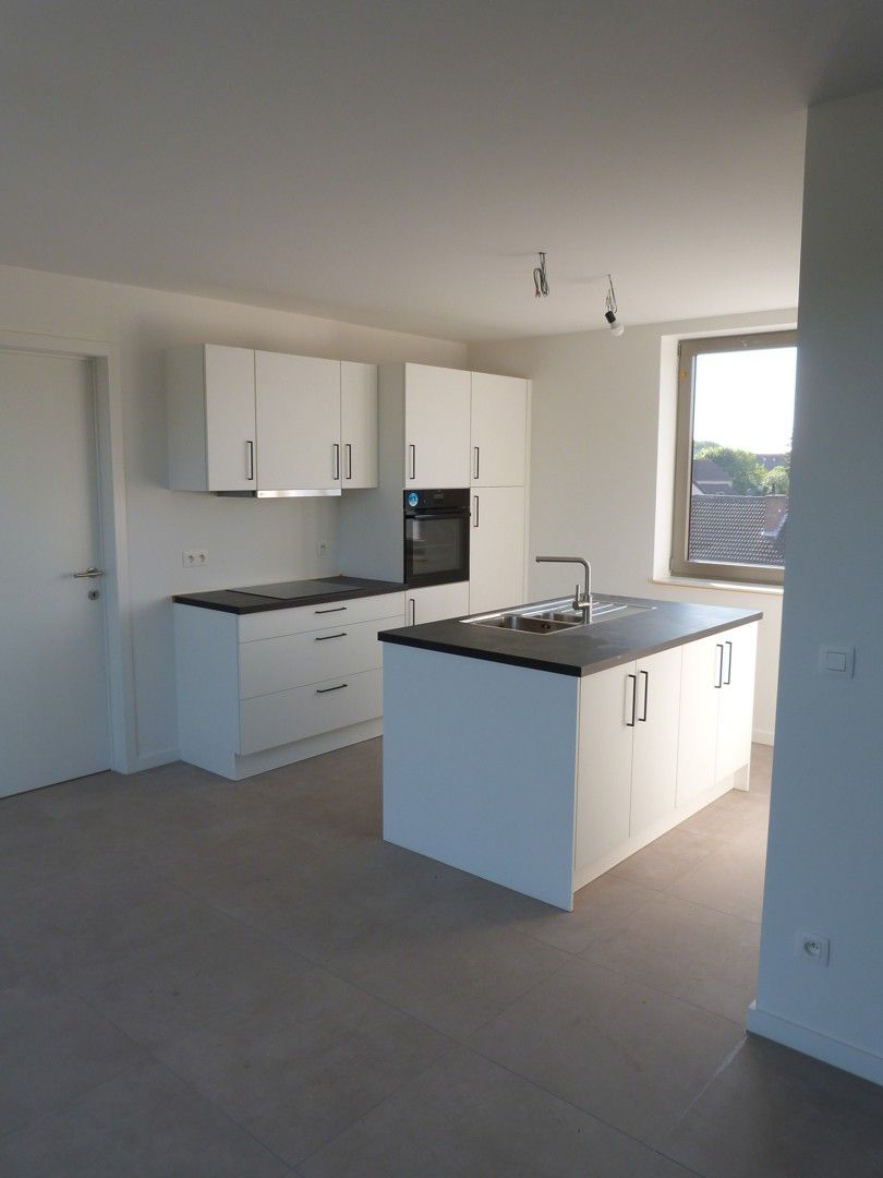 Te huur – BEN-appartement in rustige buurt te Heusden-Zolder foto 9