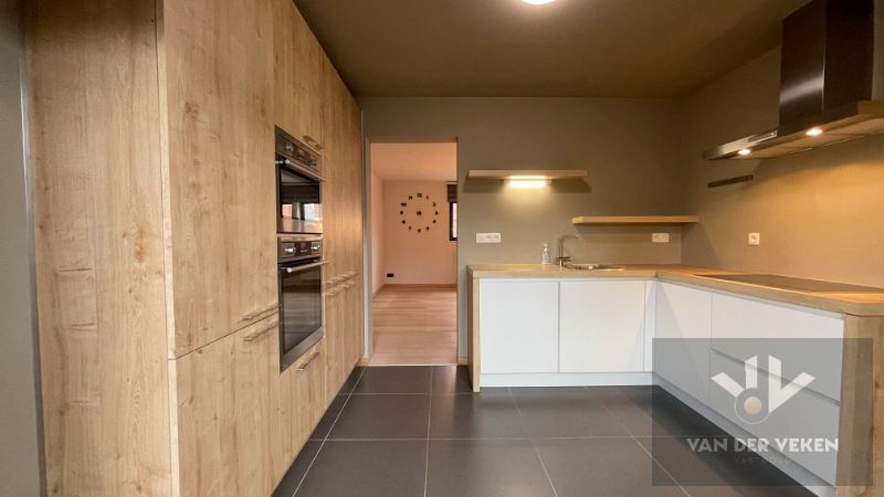 Mooi afgewerkte 2-slaapkamer woning foto 10