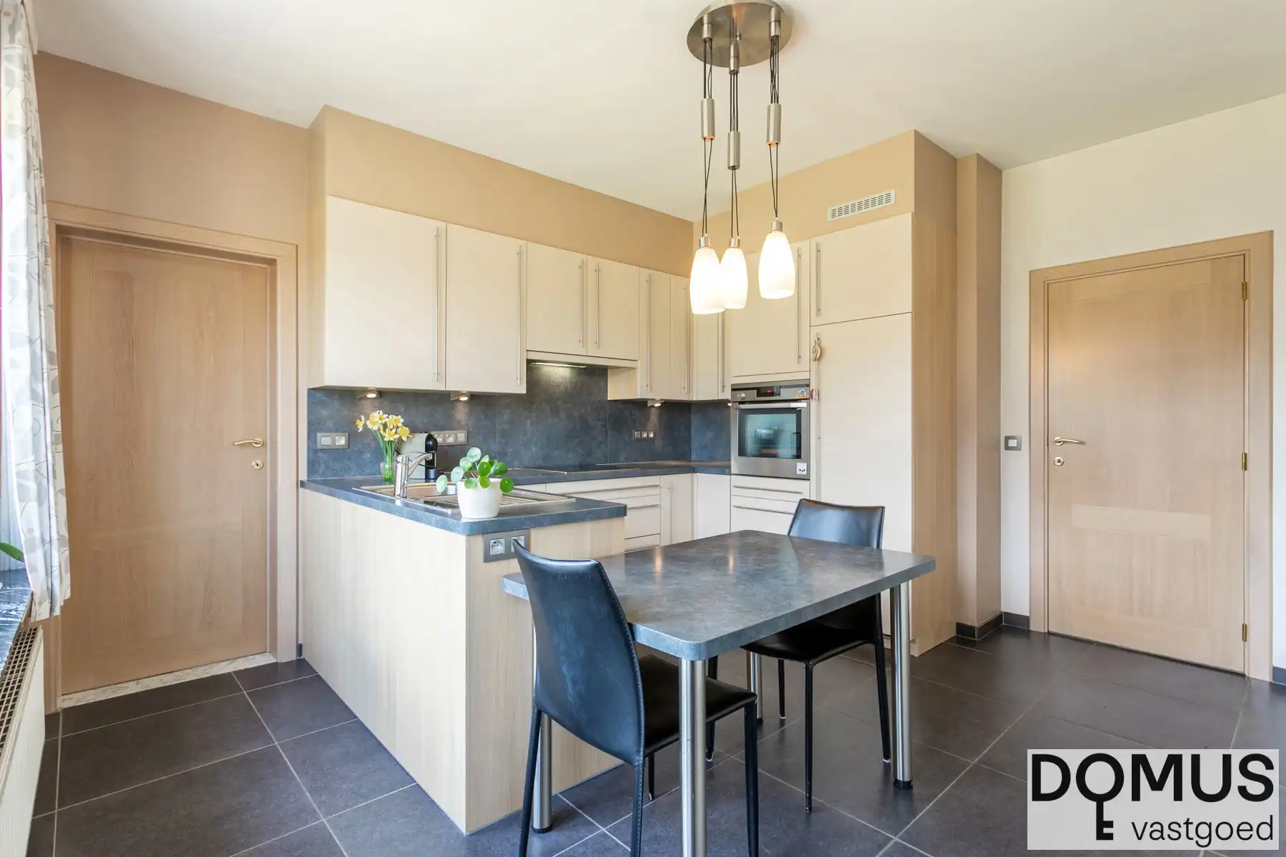 Landelijk wonen op een riant perceel van 1ha met heerlijke vergezichten foto 11