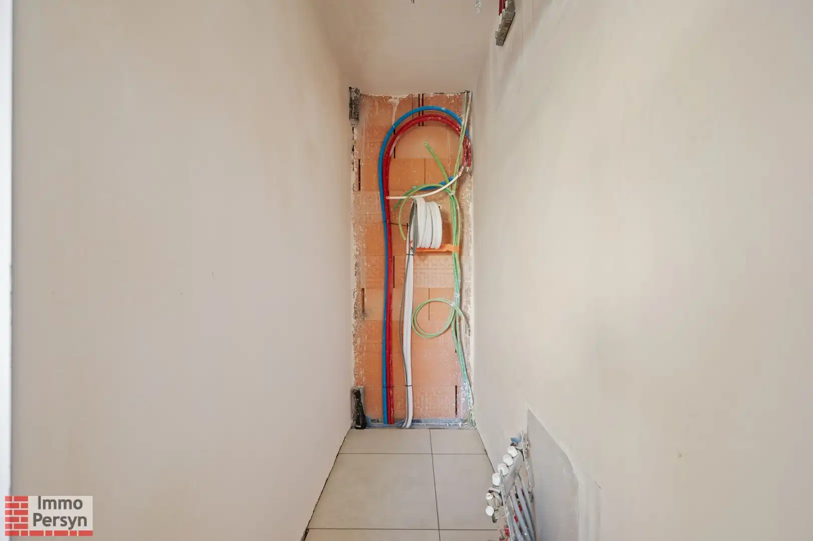 Prachtige nieuwbouw halfopen bebouwing in rustige straat foto 11