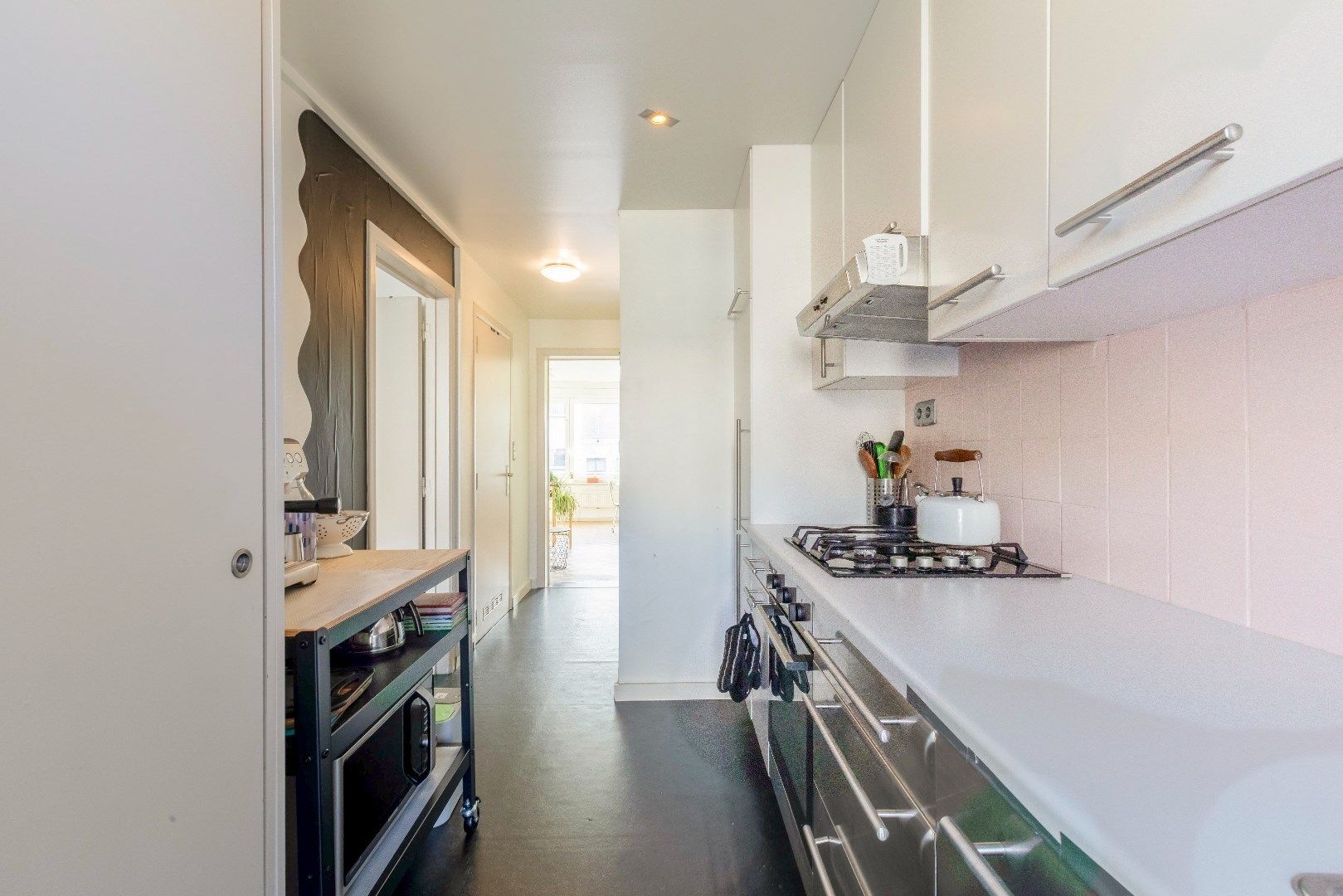 Instapklaar en goed gelegen 1slp. app. foto 11