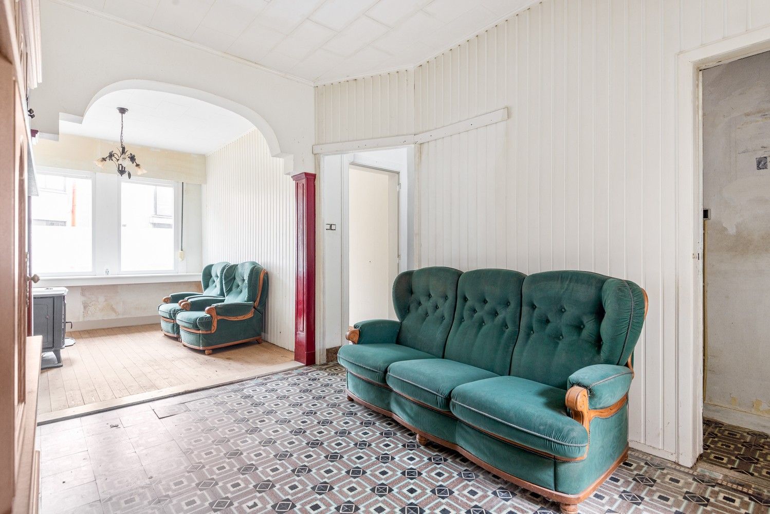 Leuke, te renoveren woning met 2 slaapkamers in het centrum van Duffel foto 5