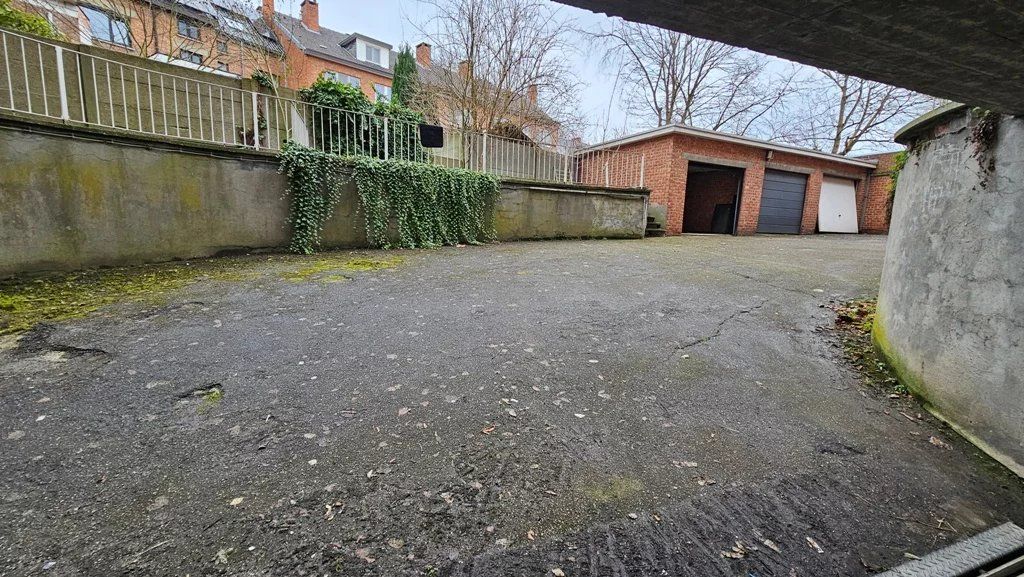 Gelijkvloer appartement gelegen net buiten de kleine ring van Hasselt foto 24