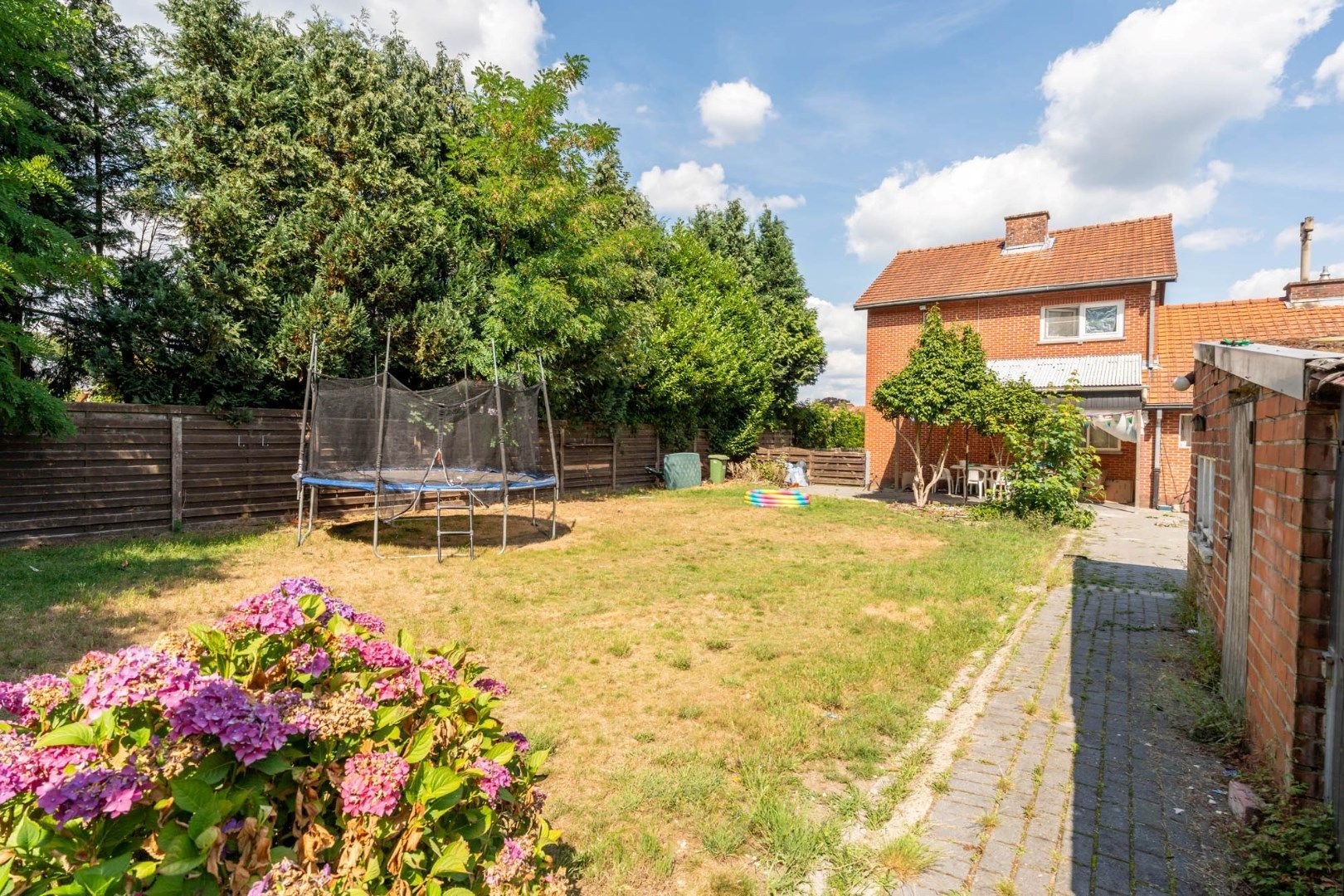 Comfortabele, halfvrijstaande woning op perceel van 7a19ca, rustige ligging! foto 19