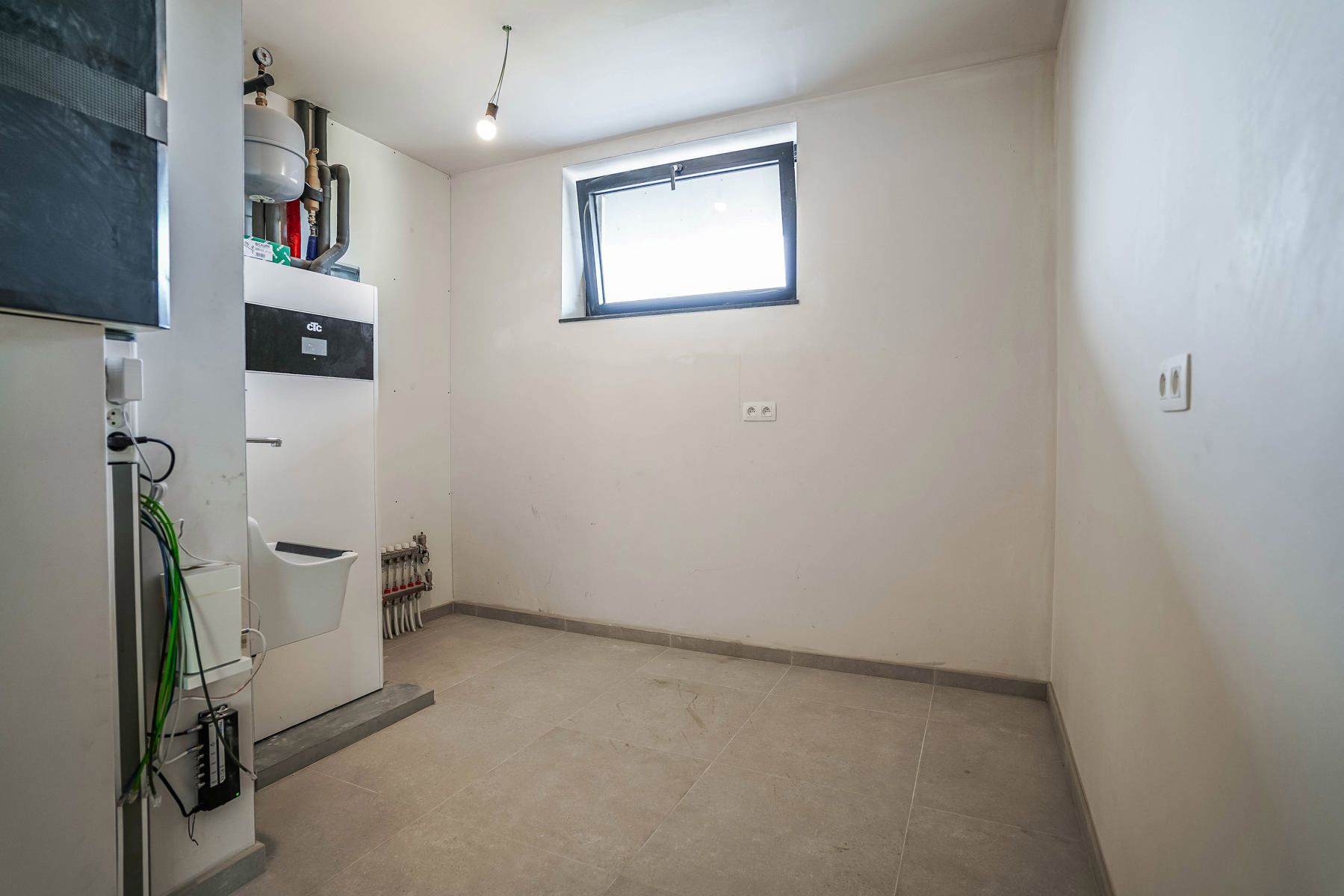 Fantastisch nieuwbouw duplex appartement (BEN) met groot terras én lift te Kapelle-Op-Den-Bos foto 9