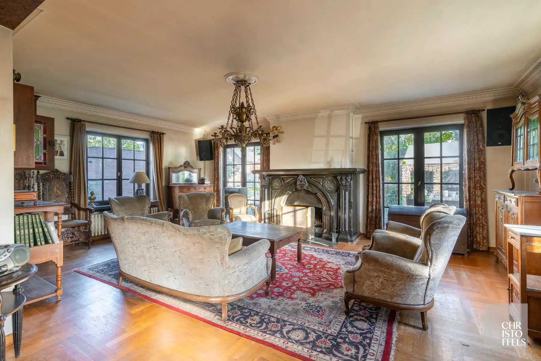 Te renoveren landhuis met bijgebouw van ca 70m² op perceel van 1.390 m²  foto 4