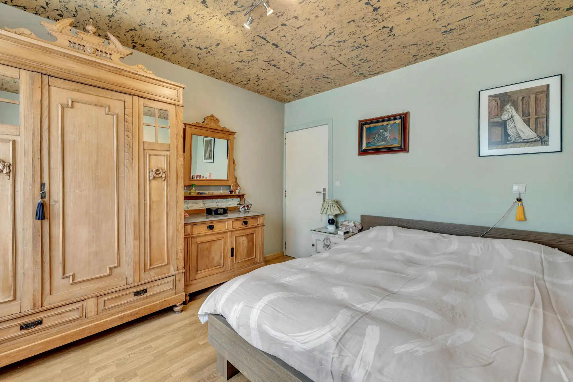 Bungalow met drie slaapkamers in Denderhoutem foto 14