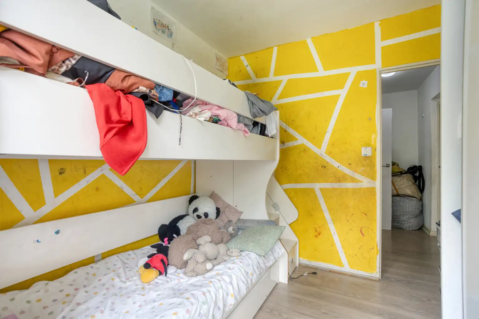 Op te frissen appartement met prachtig uitzicht op het park foto 6