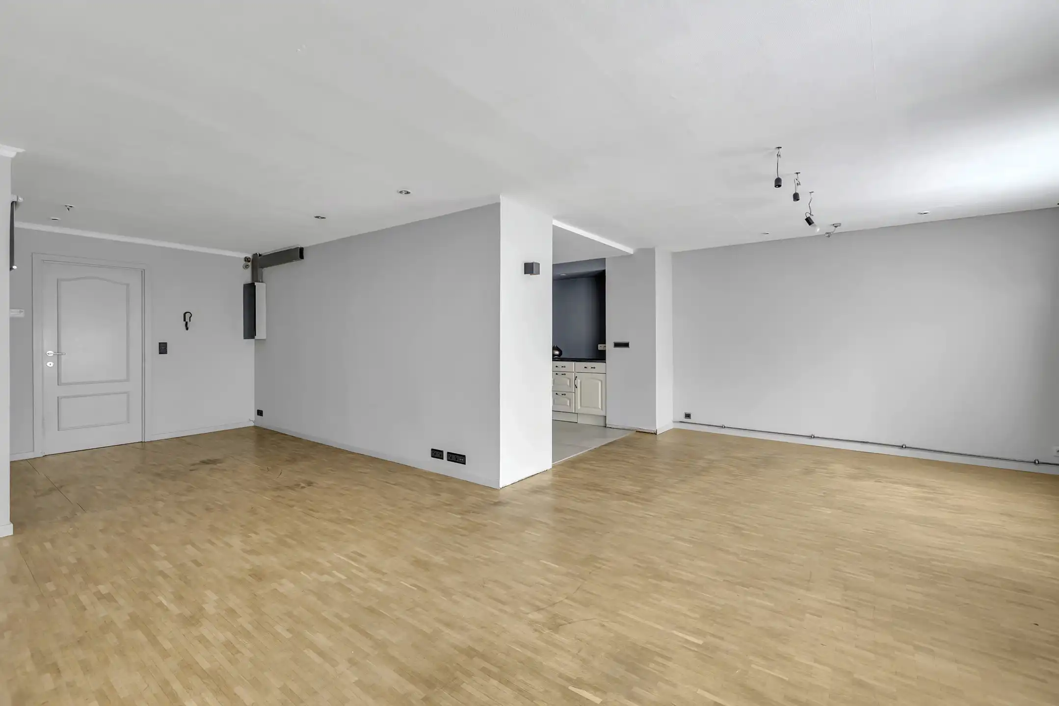 Multifunctionele rijwoning in centrum Liedekerke foto 11