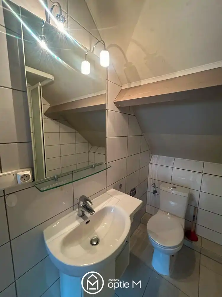 Bemeubelde duplex studio te huur in Hasselt – centrumligging met zicht op de Walputstraat foto 10