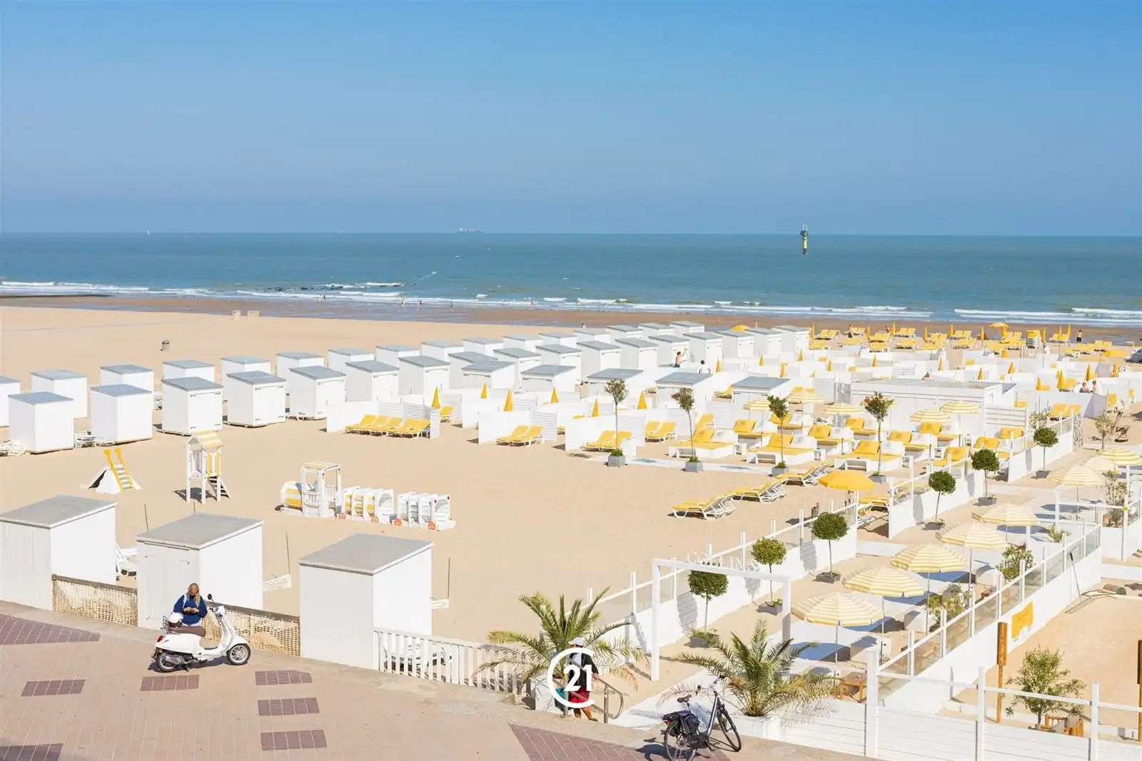 Elke dag vakantie in Het Zoute – Luxueus gerenoveerd appartement met frontaal zeezicht foto 2