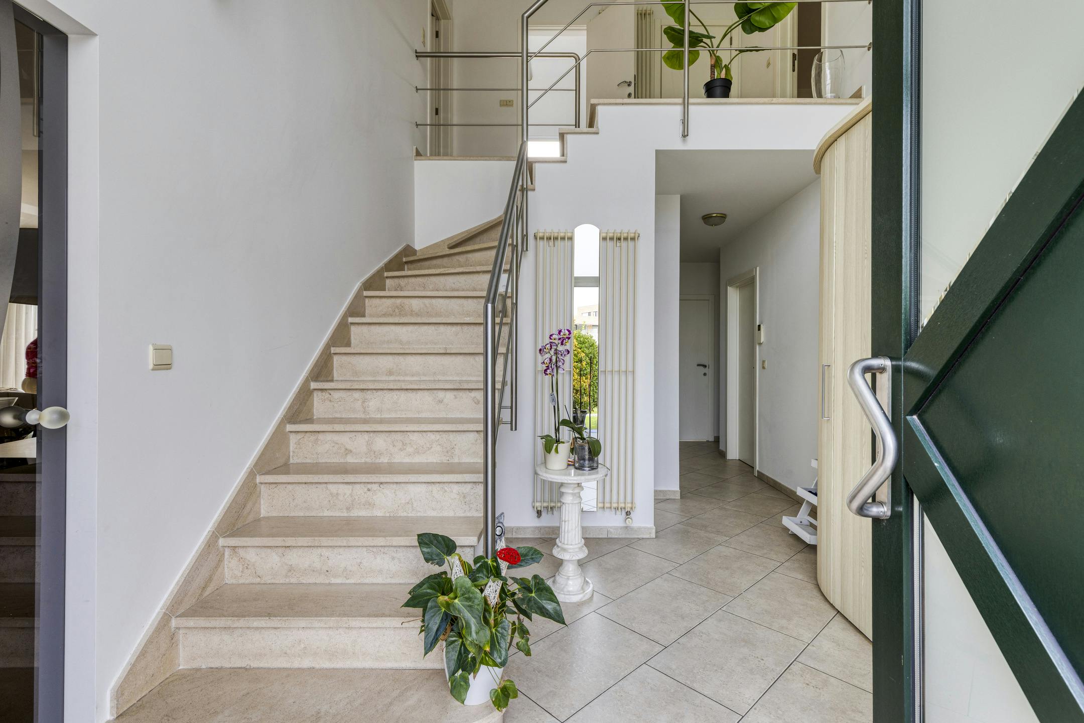 Viergevelwoning op 5a19ca op wandelafstand van het centrum van Strombeek foto 4