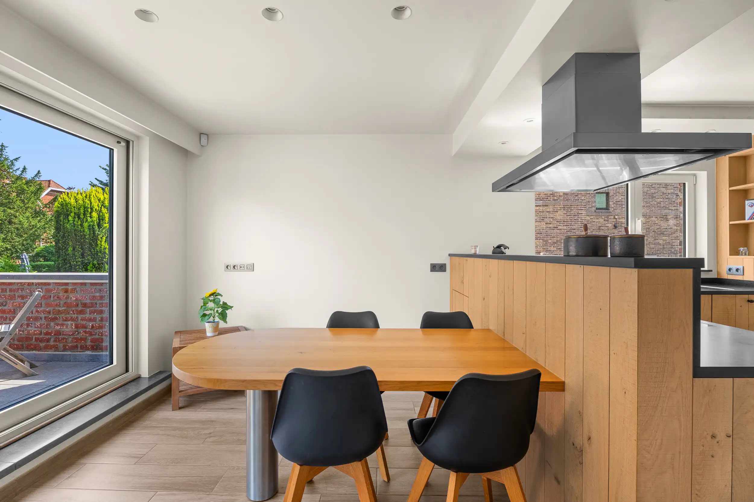 Instapklare woning (EPC = B) + achterliggend perceel foto 10