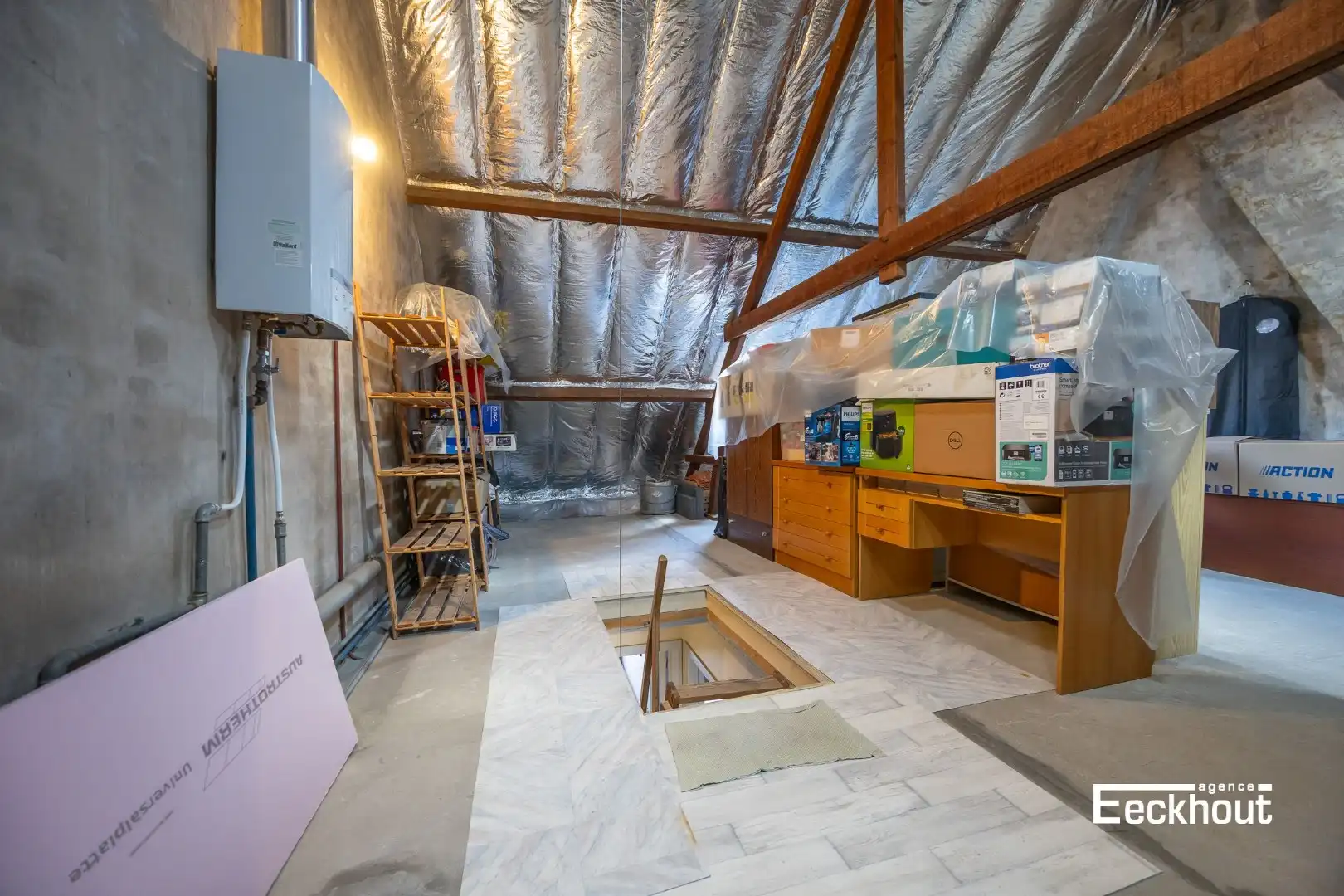 Instapklare woning met zonnige tuin op zeer gunstige ligging! foto 20