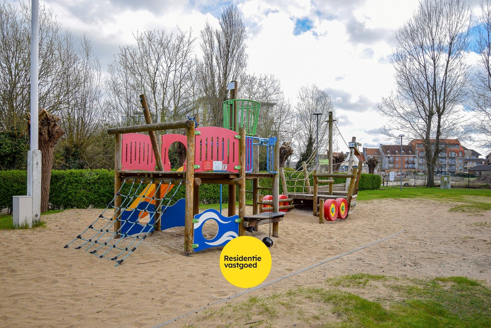 Vernieuwd gemeubeld vakantieappartement foto 16