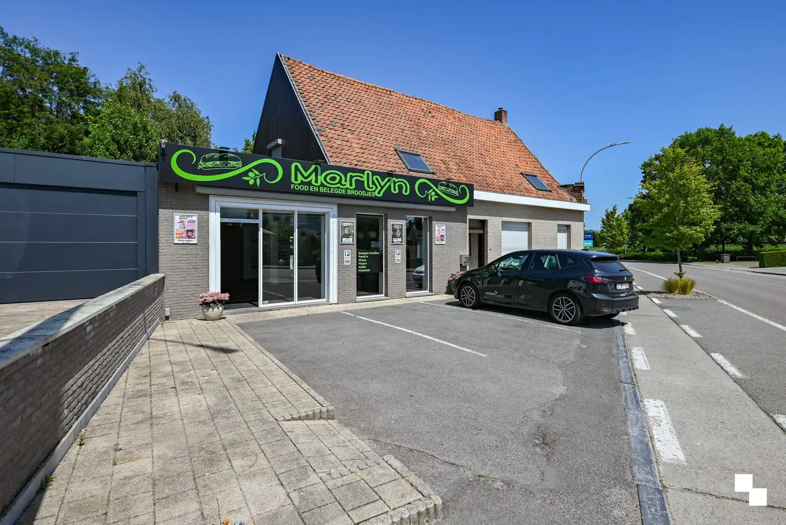 Uiterst goed gelegen commerciële ruimte te Bosmolens foto 2