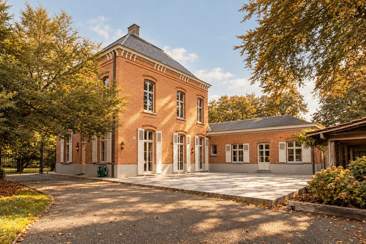 Statig landgoed met koetshuis en ruime bedrijfsmogelijkheden op ca. 8.000 m² foto 14