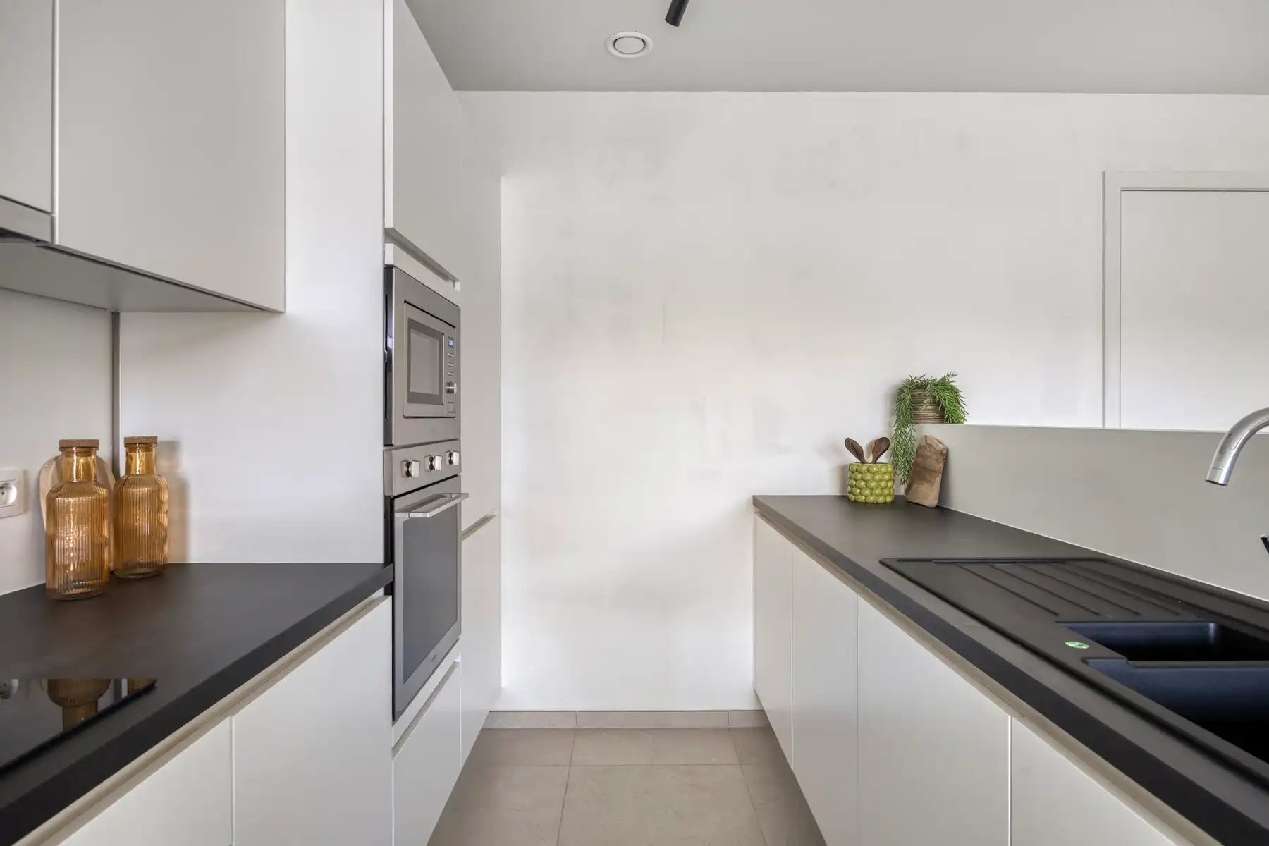 Afgewerkte nieuwbouwappartementen te koop! foto 16