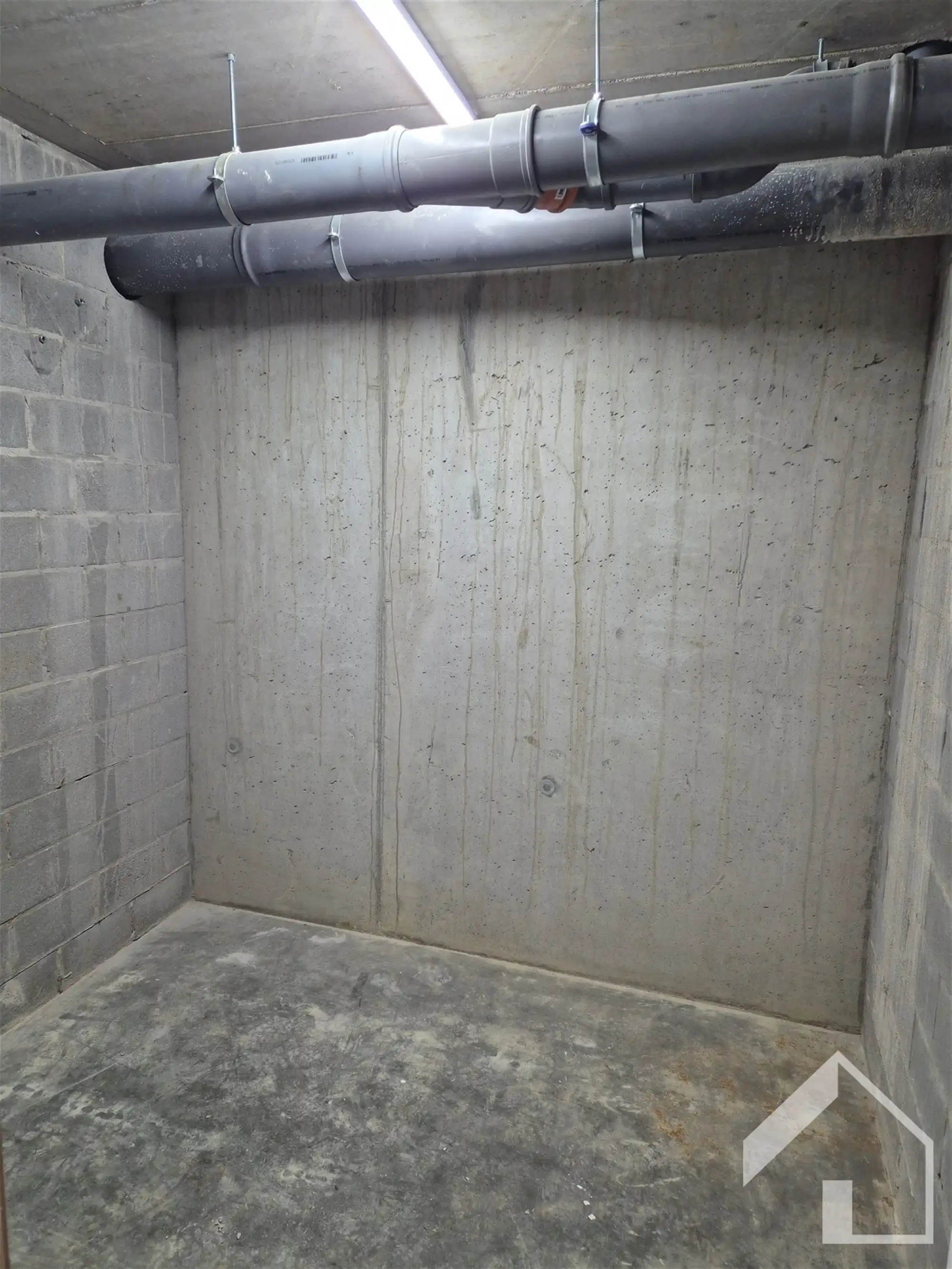 Nieuwbouw appartement op de 2de verdieping met 2 slaapkamers en lift  foto 18