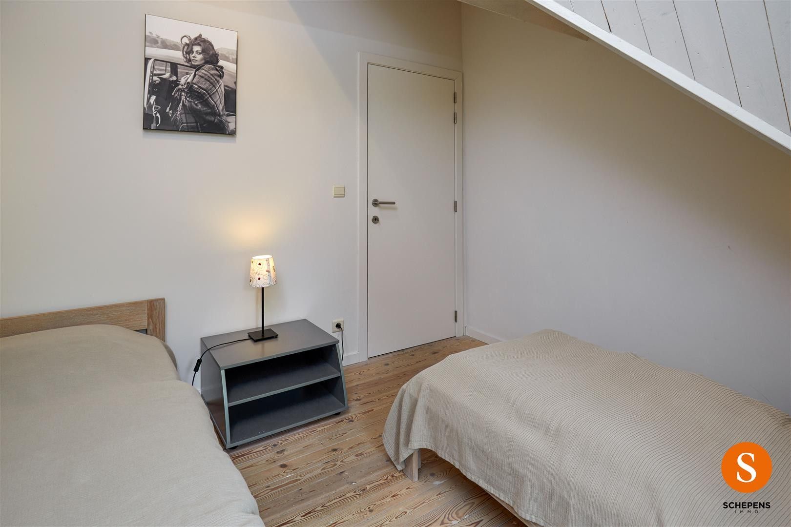 Gezellig bemeubeld appartement te huur met zicht op de polders. foto 8
