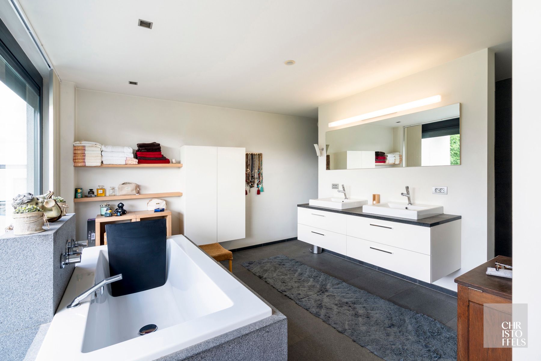 Ruime stijlvolle moderne villa (547m²) op zuid gericht grondperceel van 2.531m² foto 13