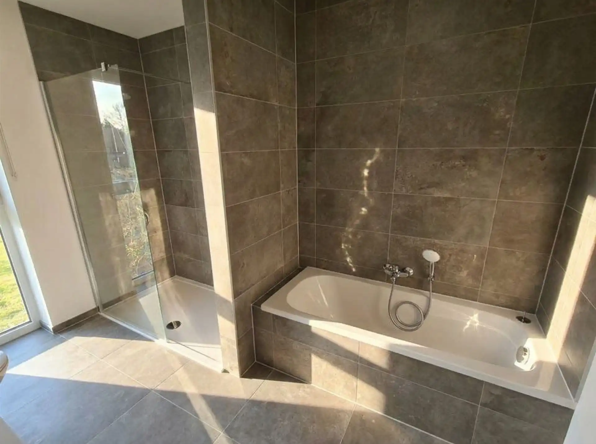 Vrijstaande gezinswoning met tuin in rustige omgeving. foto 17