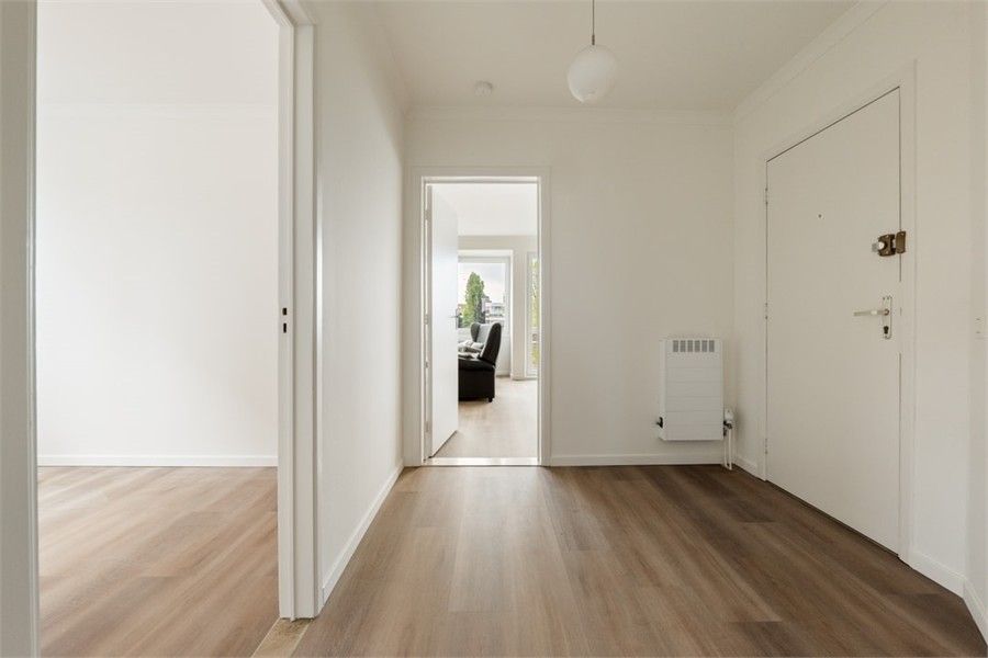 KNAP APPARTEMENT MET 2 SLKS EN PARKEERPLAATS VLAKBIJ HET CENTRUM VAN SINT-TRUIDEN foto 5