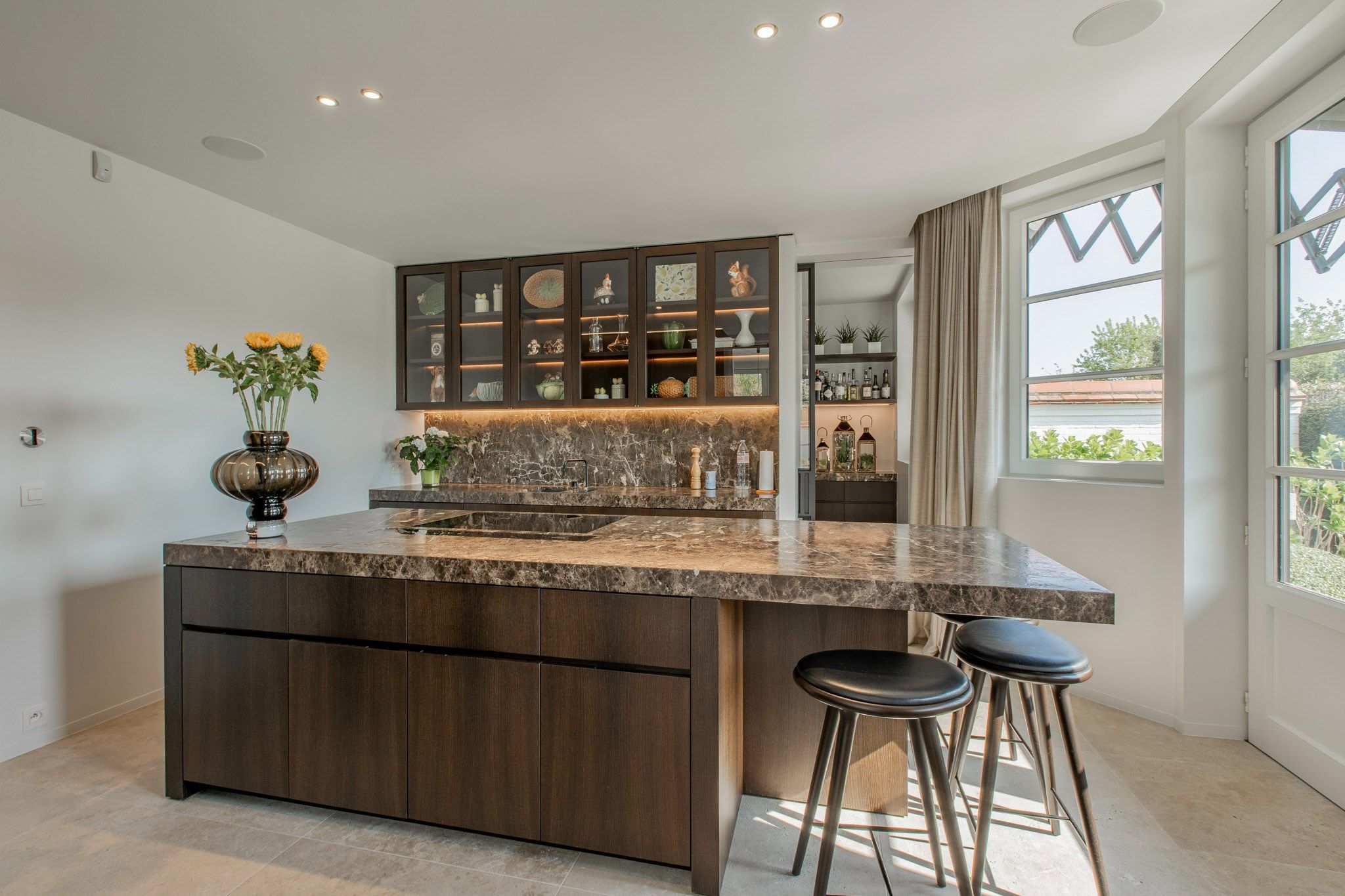 Uitzonderlijk perfect onderhouden villa gelegen in het Zoute, nabij de Kalfsmolen. foto 12
