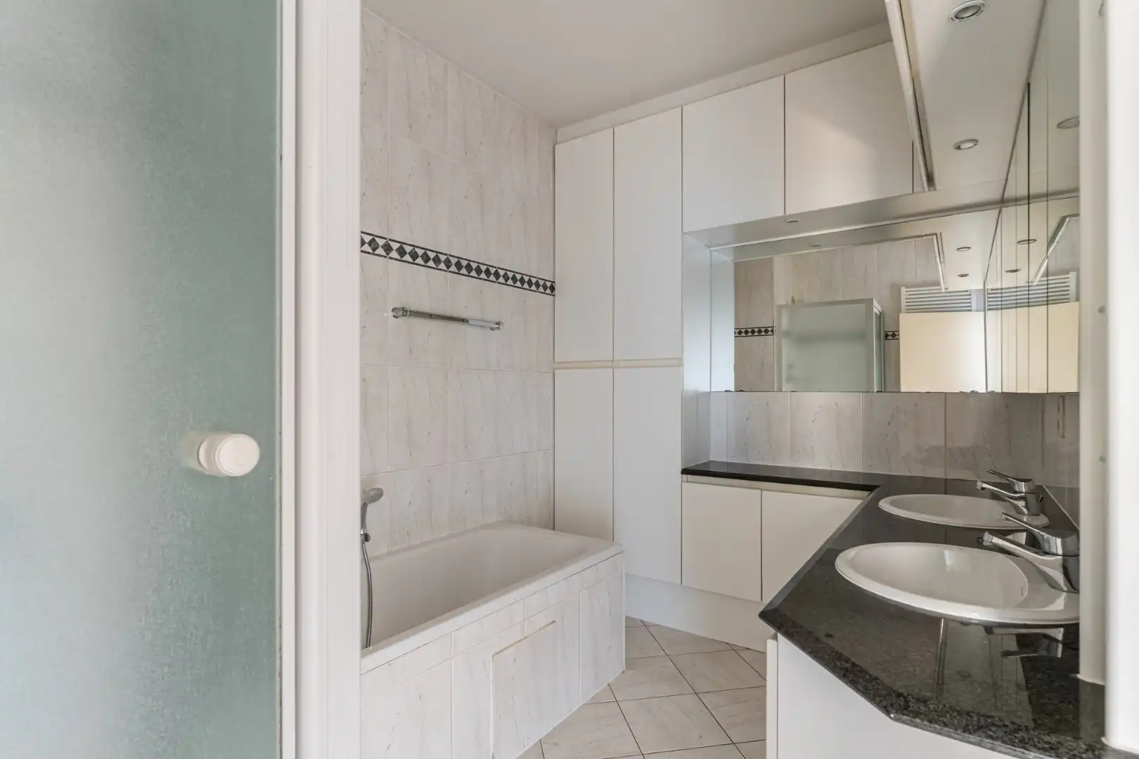 Handelshuis op commerciële topligging aan de Grote Markt  foto 28