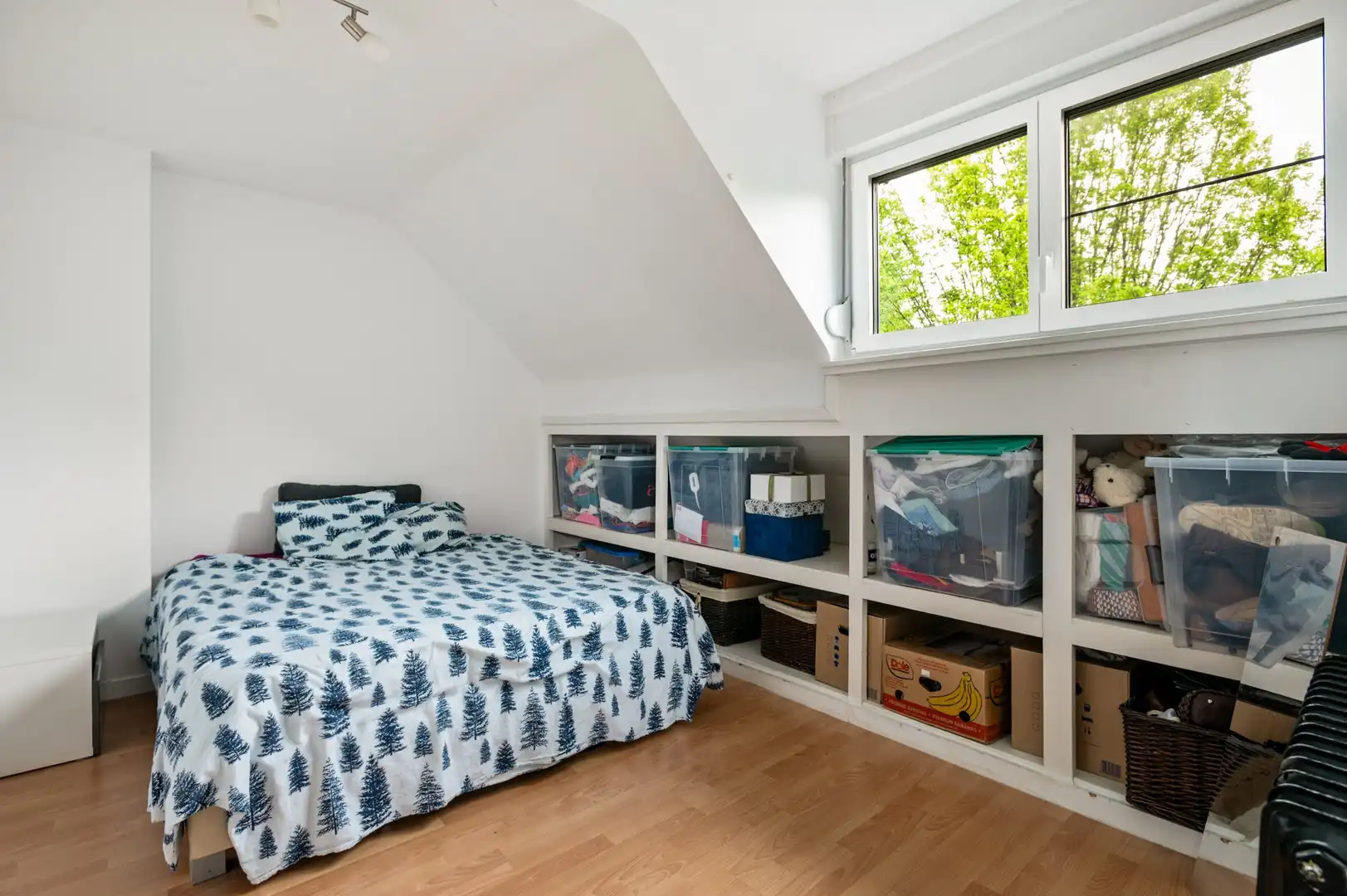 Ruime halfopen bebouwing met 4 slpk en zonnige tuin foto 21