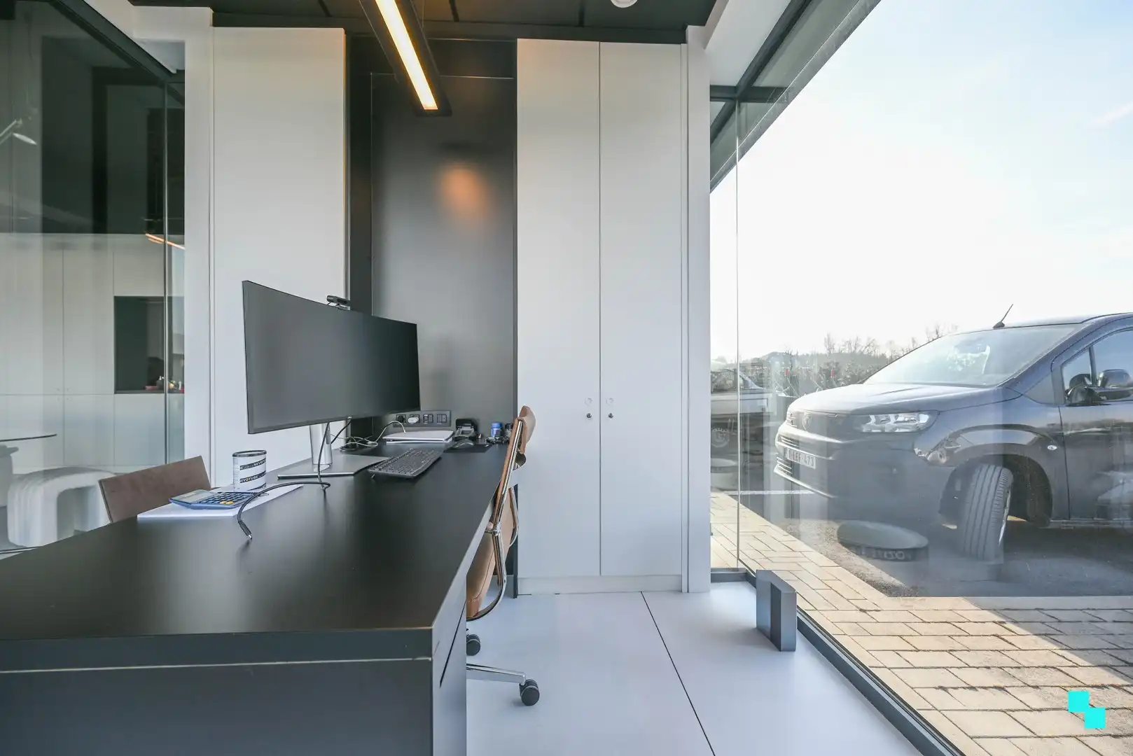 Terbeschikkingstelling van kantoorruimte in Waregem foto 14