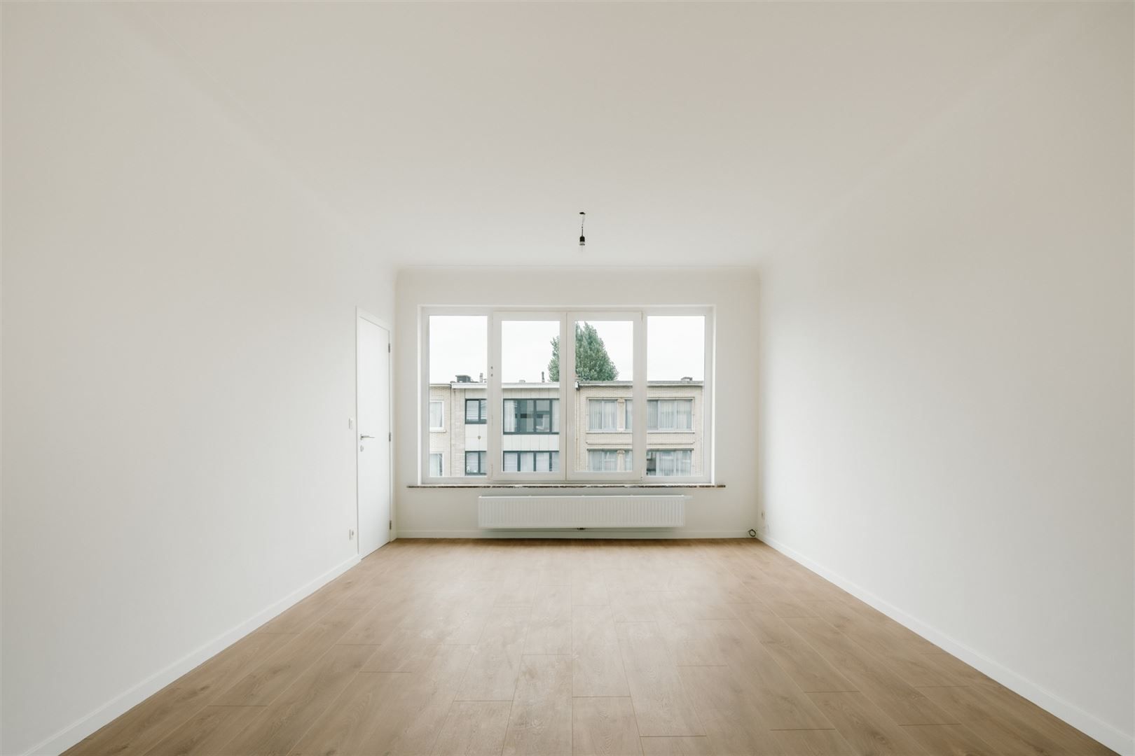 Gerenoveerd appartement bij het Rivierenhof foto 2