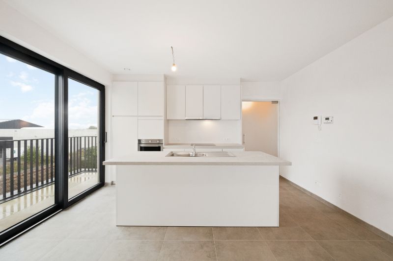 KORTEMARK: Appartement 2.03 met 2 slaapkamers en ruim zitterras gelegen op de tweede verdieping van Nieuwbouwresidentie Mila en Nora foto 2