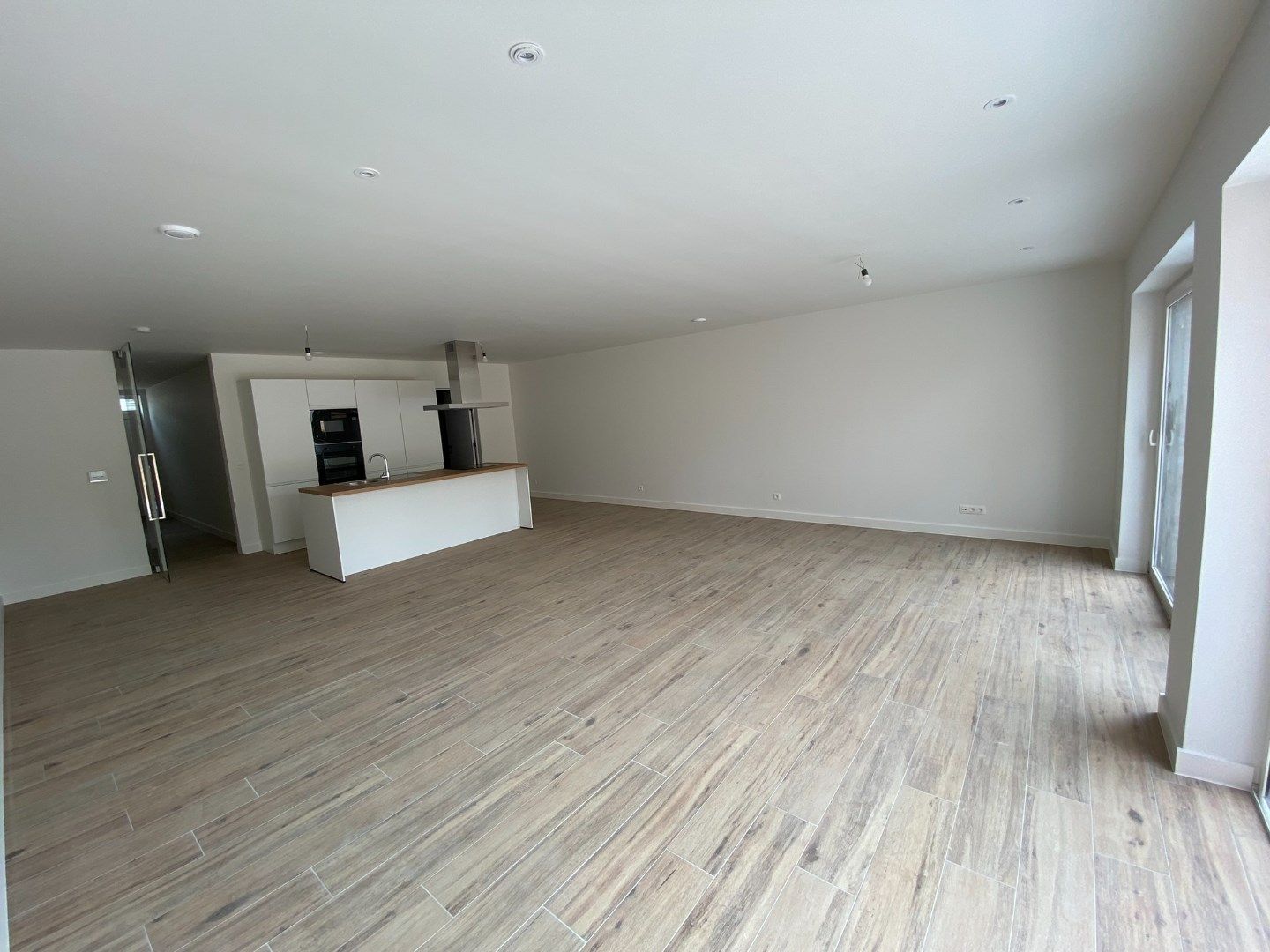 Ruime nieuwbouwwoning met 3 slaapkamers in centrum Laarne  foto 3