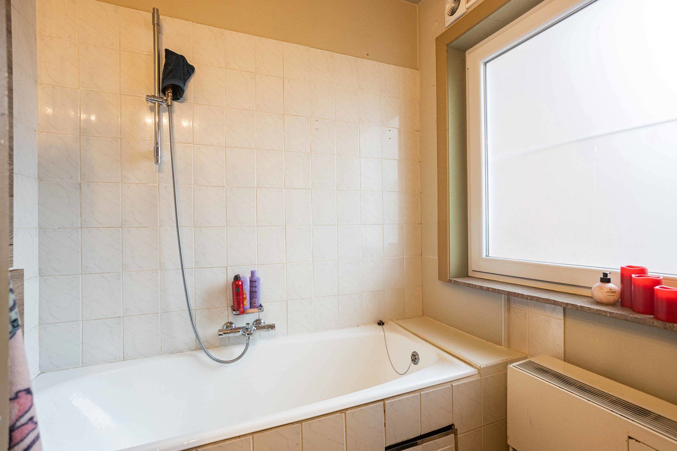 Goed gelegen, statige woning met garage & tuin!  foto 13