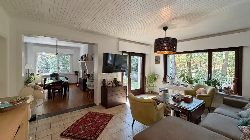 Charmante vernieuwde villa van 231m² op 20 are foto 6