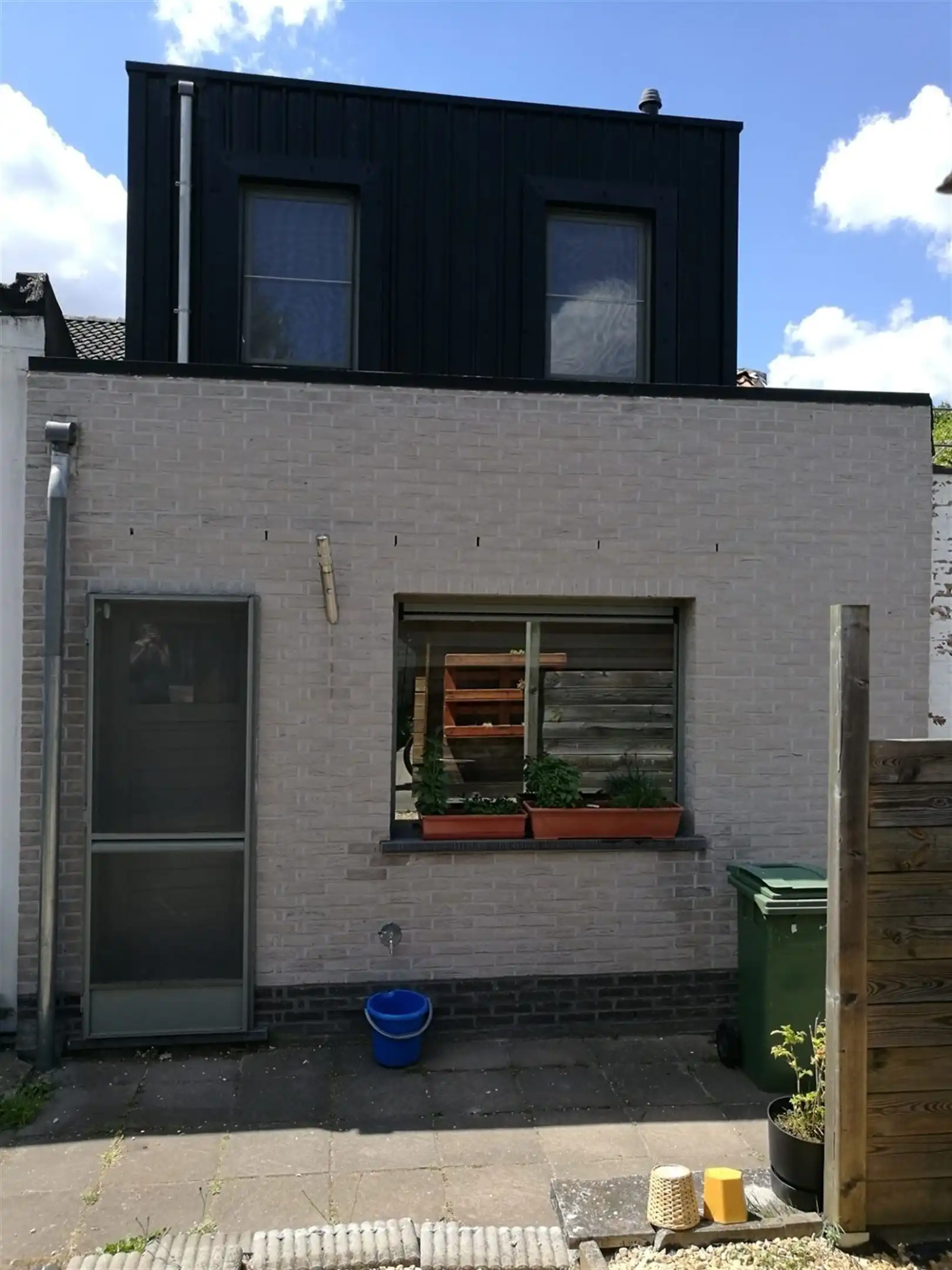 Instapklare woning met tuin nabij centrum foto 21