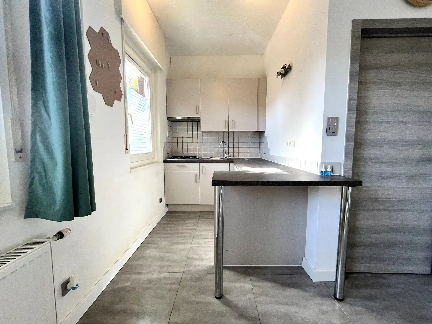 Gelijkvloersappartement met 1slpk en koer foto 6