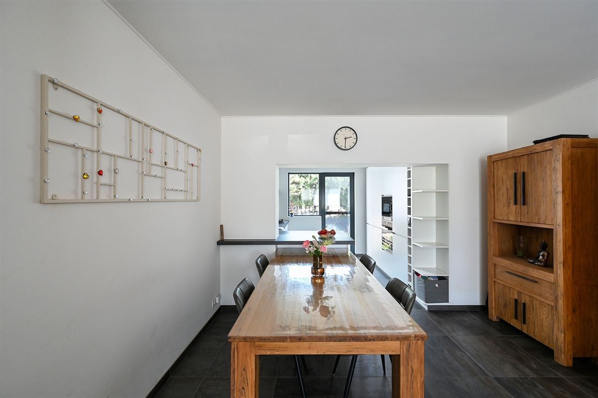 Gezellige en gerenoveerde woning op toplocatie foto 9