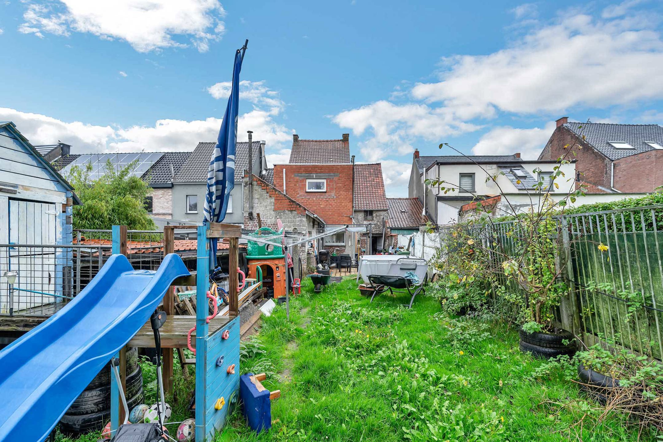 Verder te renoveren woning te Heldergem met garage en tuin foto 19