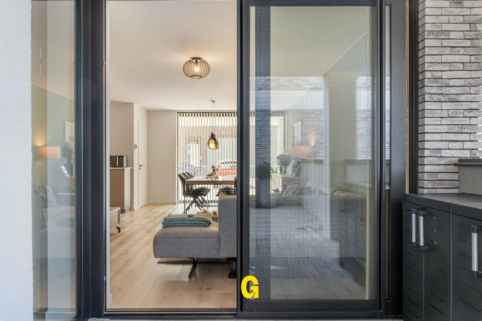 VERKOCHT - Gelijkvloersappartement met 1 slaapkamer, terras met tuintje, standplaats en berging in residentie Het Gruunhof - EPC label A foto 17