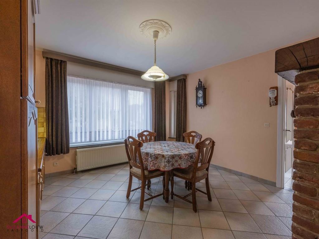 Zeer goed onderhouden vrijstaande woning foto 18