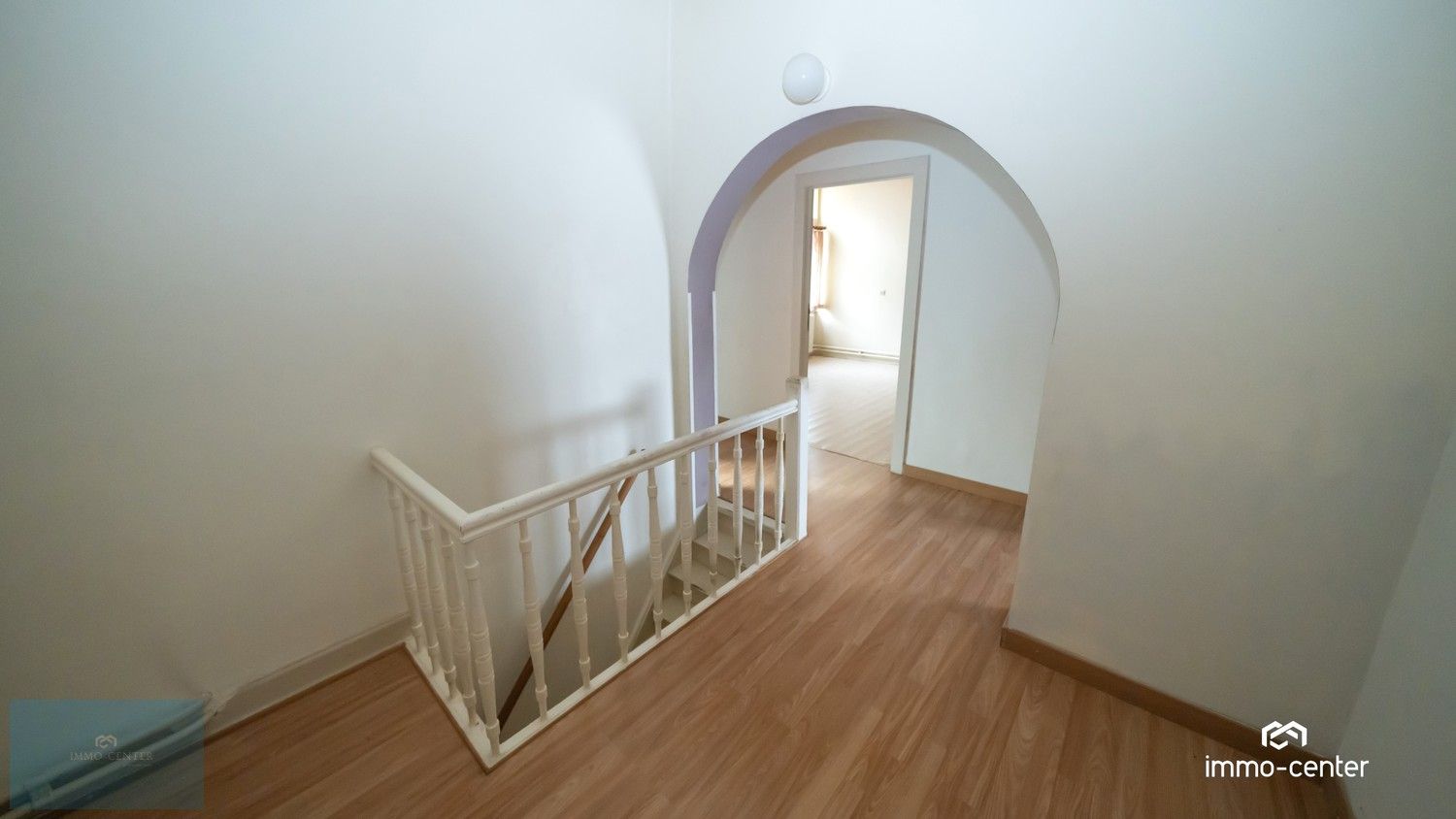 Ruime woning met 4 slaapkamers, tuin en garage – Genk (Winterslag) foto 9