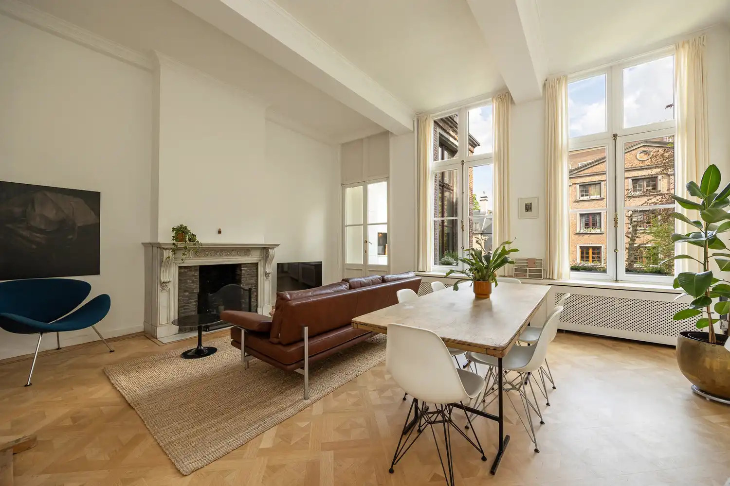 Een zeldzaam en groen privilige in het hart van Antwerpen: wonen in het historische Venushof foto 12