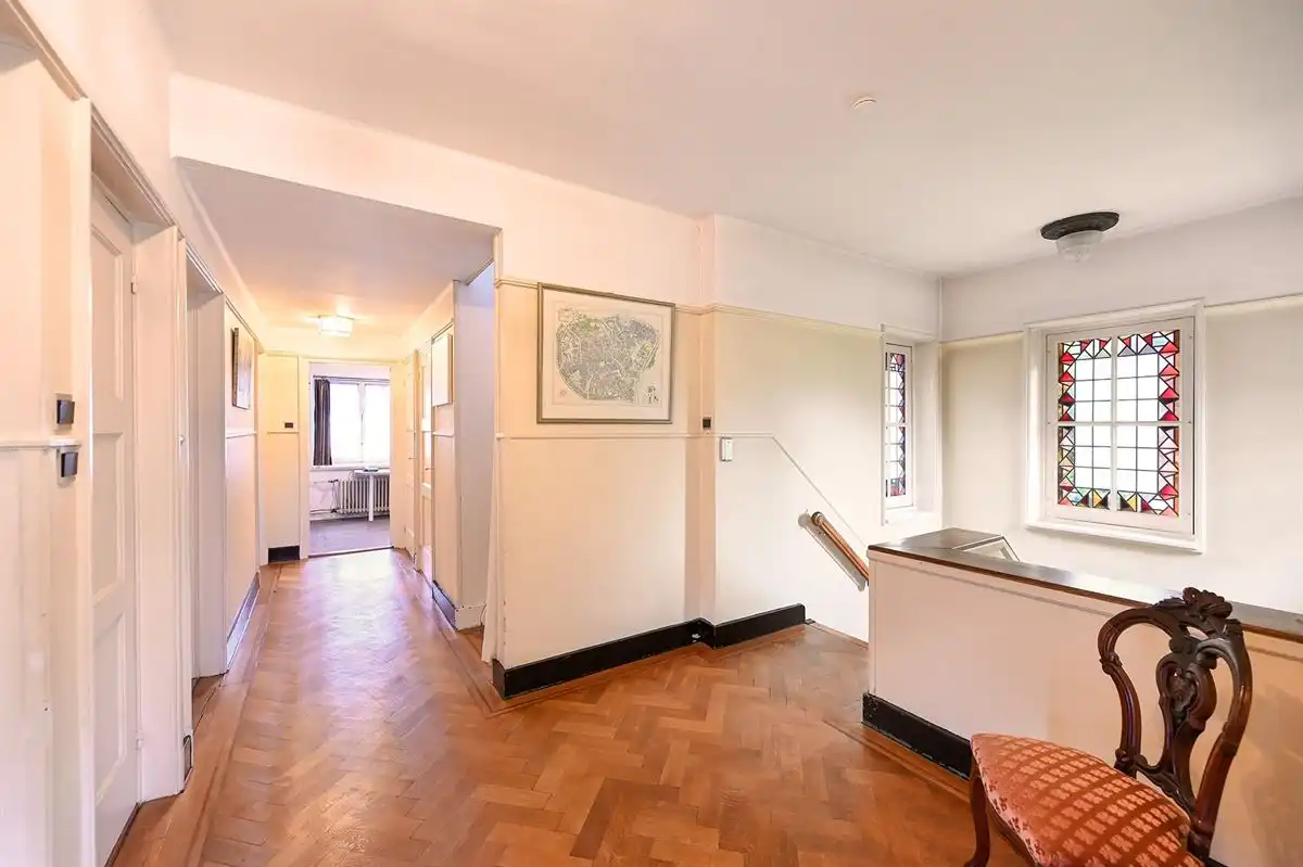 Prachtige, te renoveren Engelse villa in Lier foto 18