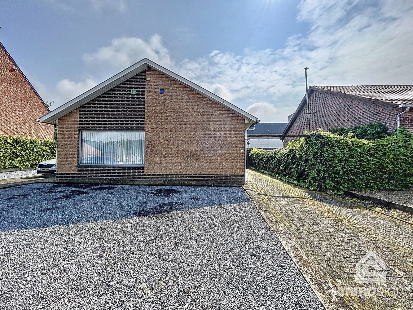 Op te knappen, gelijkvloerse woning op ruim perceel te Oudsbergen! foto 29