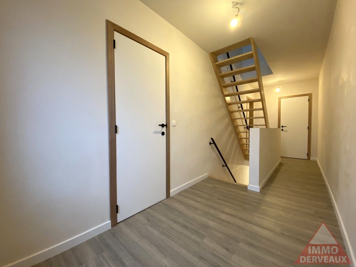 Beselare – volledig gerenoveerde woning foto 6