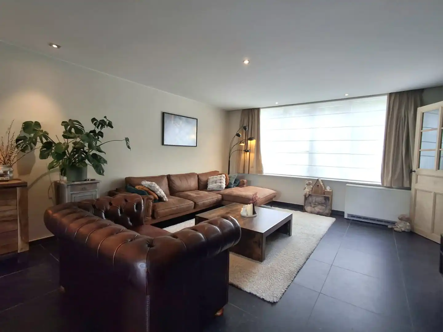 GERENOVEERDE GEZINSWONING MET 3 SLAAPKAMERS EN GARAGE IN HARTJE RUISELEDE foto 3