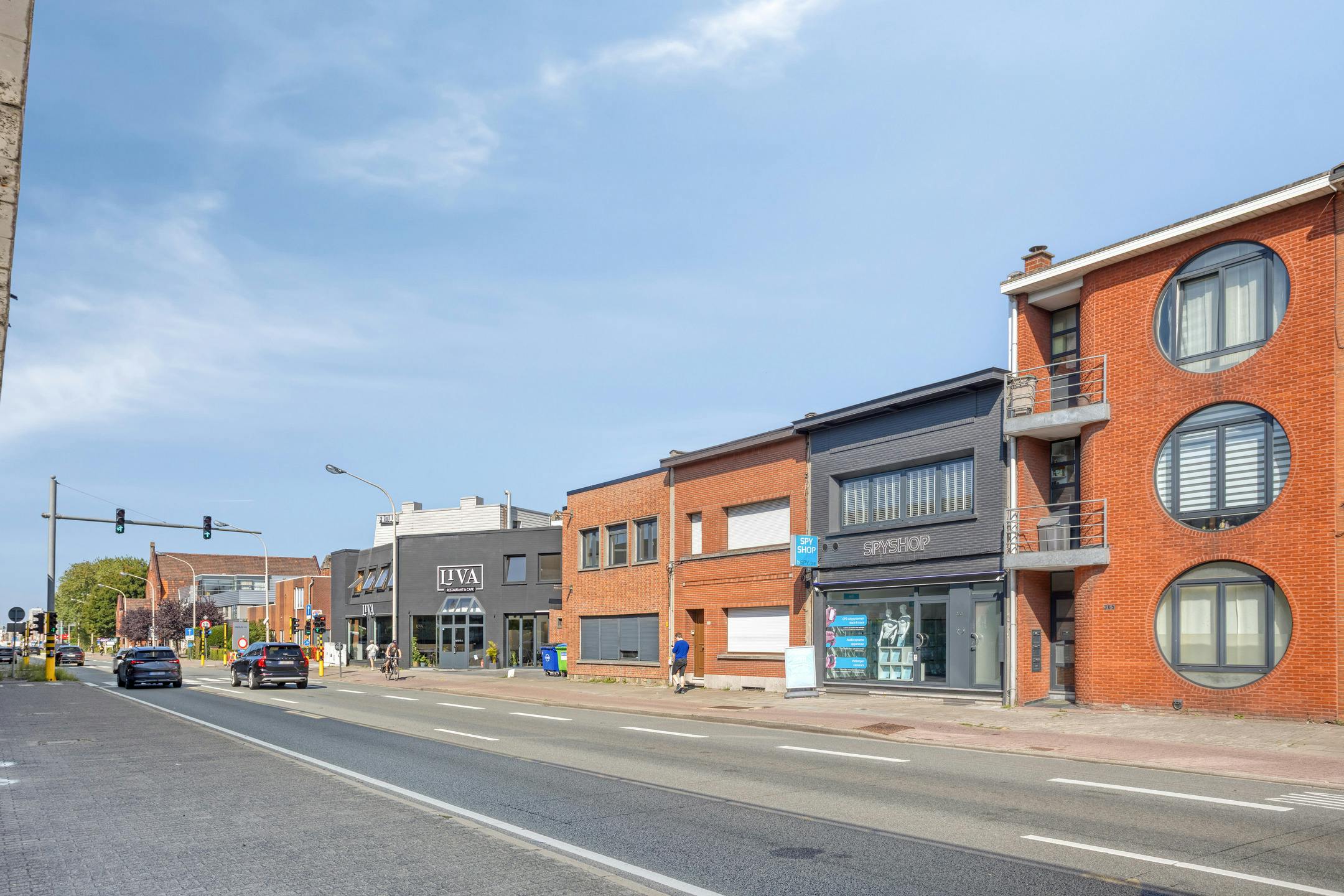 Opbrengsteigendom te koop in Wilrijk  foto 2